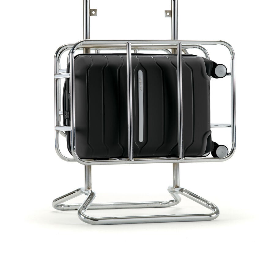 Samsonite Freeform&trade; Spinner Carry-On&trade; in the color Black. image number 2